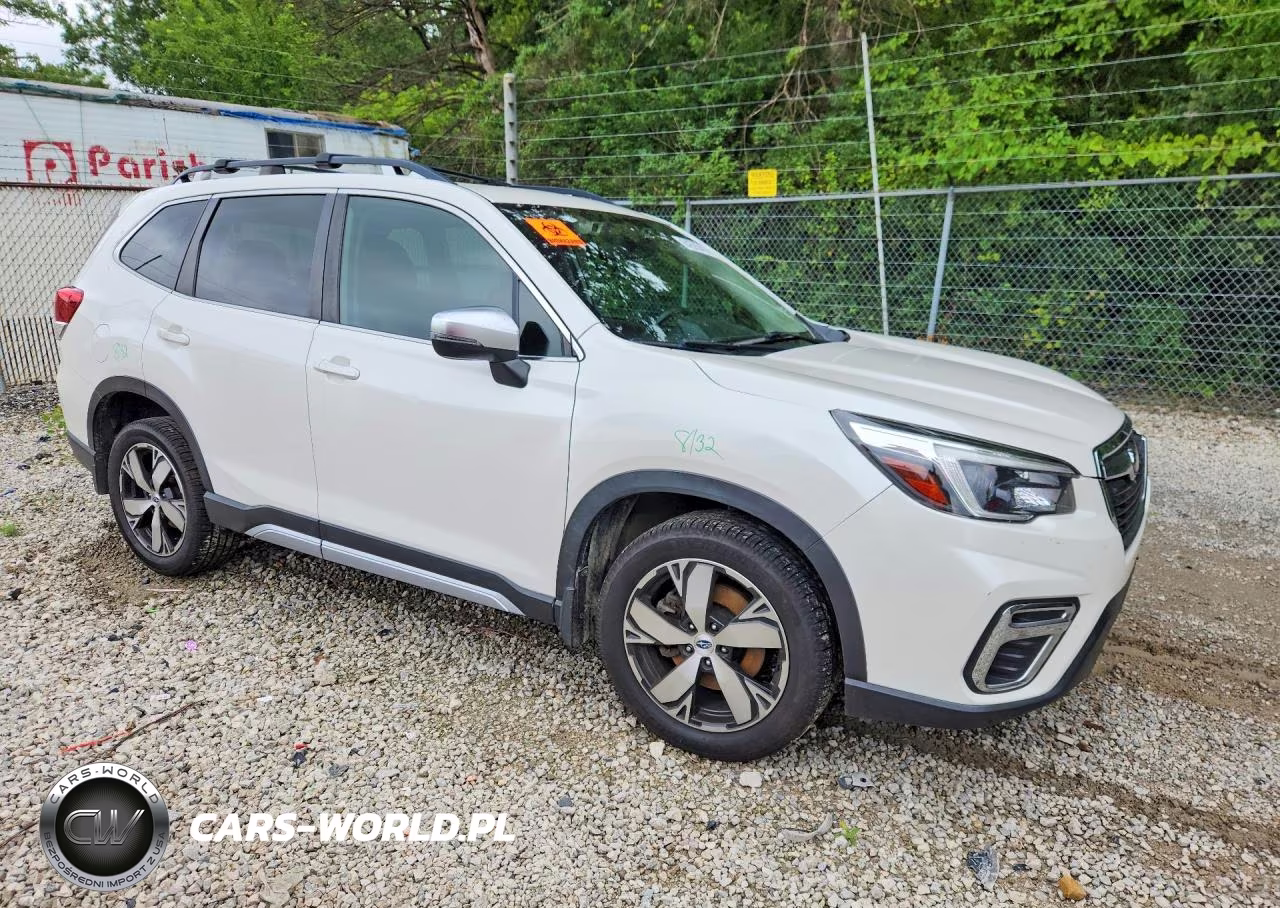 2021 Subaru Forester Touring VIN:JF2SKAXC8MH575609 - 4