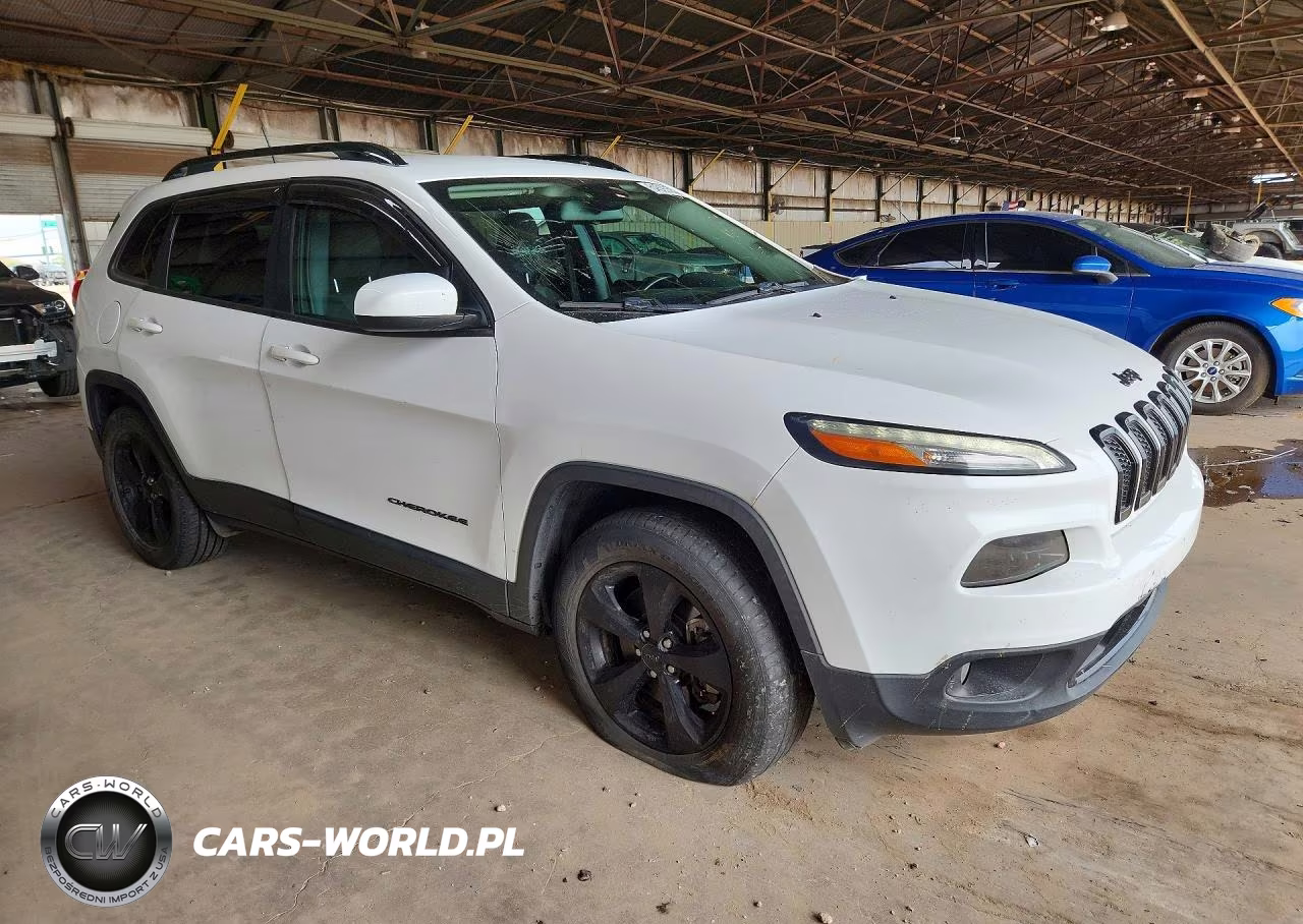 2018 Jeep Cherokee Latitude VIN:1C4PJMCX6JD571739 - 4