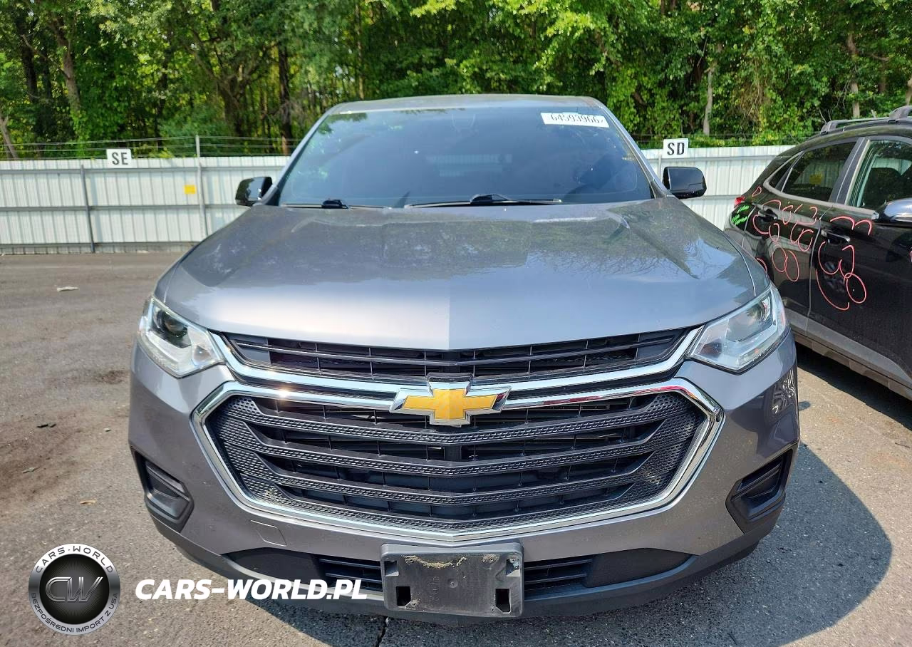 2018 Chevrolet Traverse Ls VIN:1GNERFKW5JJ251633 - 5