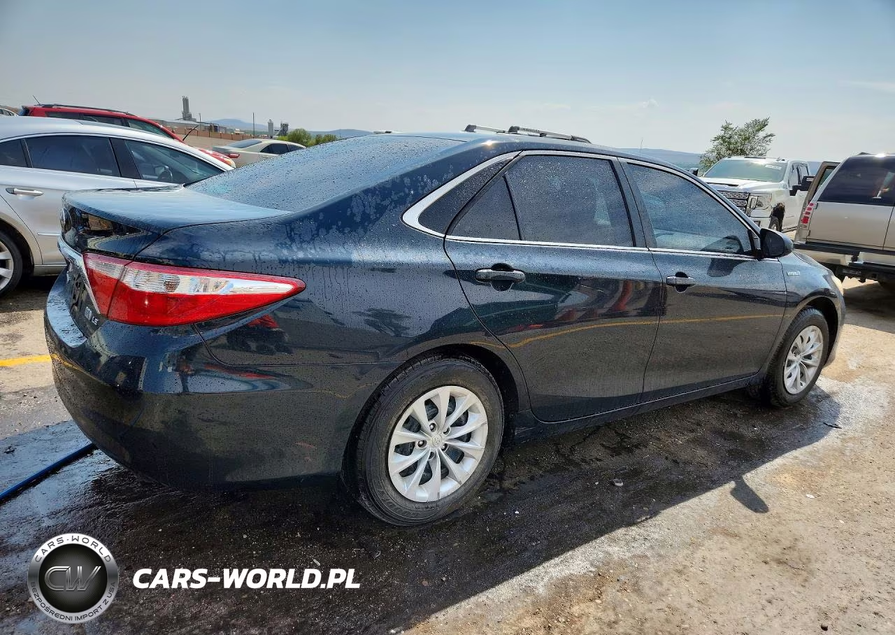 2017 Toyota Camry Hybrid Le VIN:4T1BD1FKXHU226669 - 3
