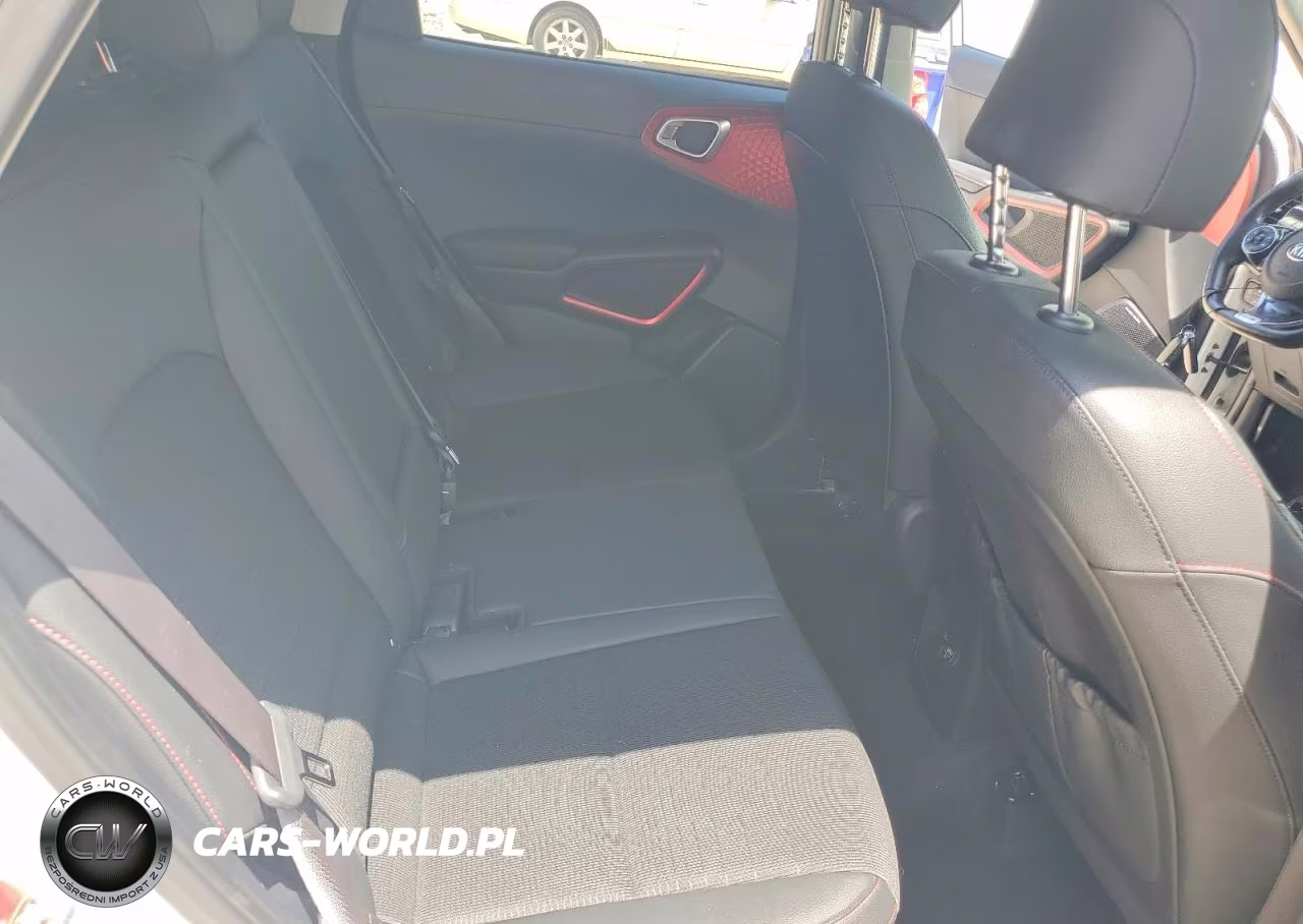 2020 Kia Soul Gt-Line Turbo VIN:KNDJ53AF4L7077556 - 10