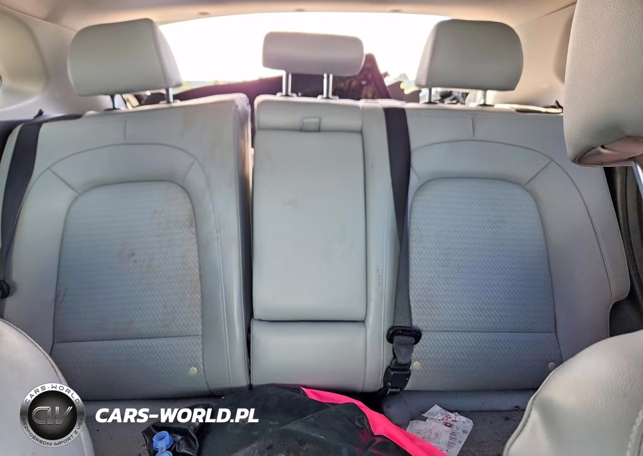 2019 Hyundai Kona Limited VIN:KM8K33A59KU228078 - 10