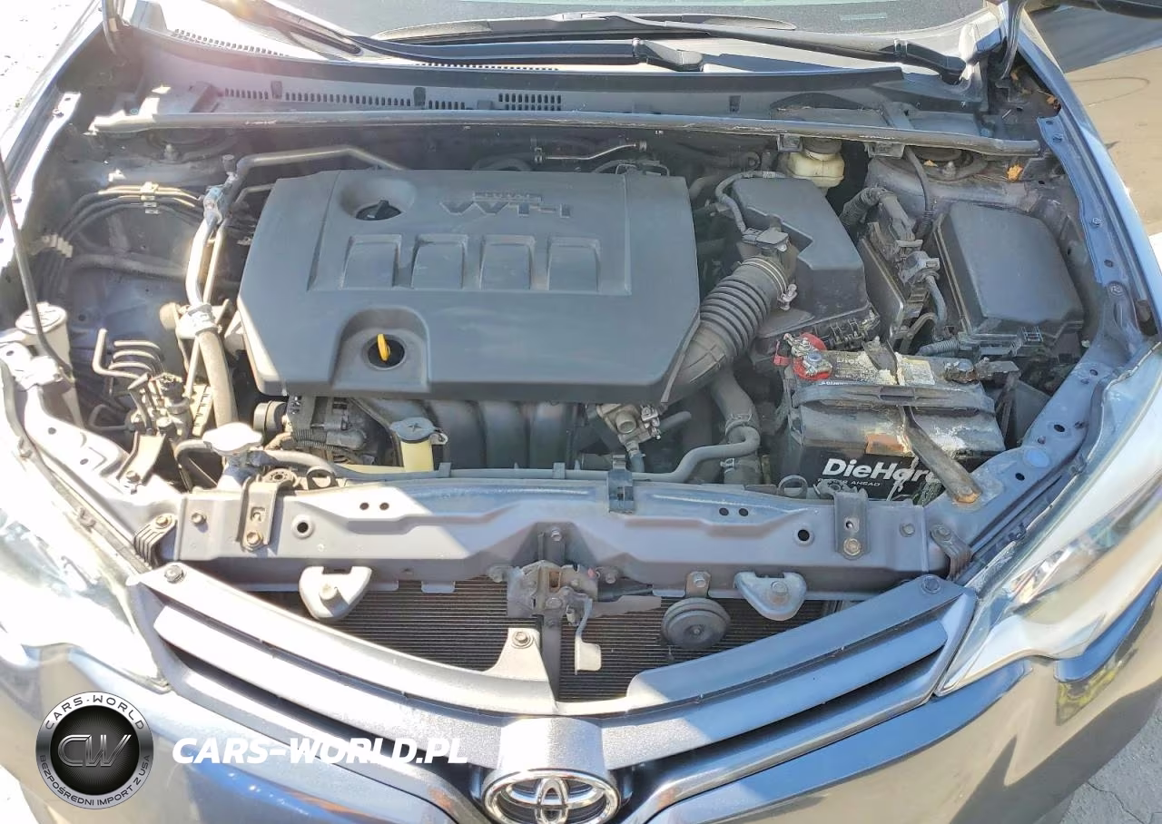 2015 Toyota Corolla Le Plus VIN:5YFBURHE3FP295854 - 11