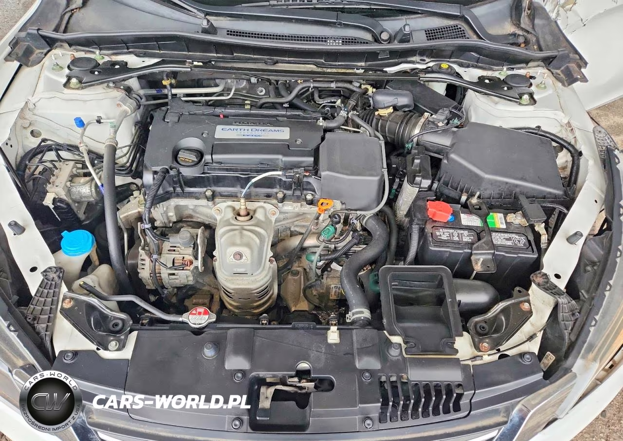 2015 Honda Accord Sport VIN:1HGCR2F59FA263609 - 11