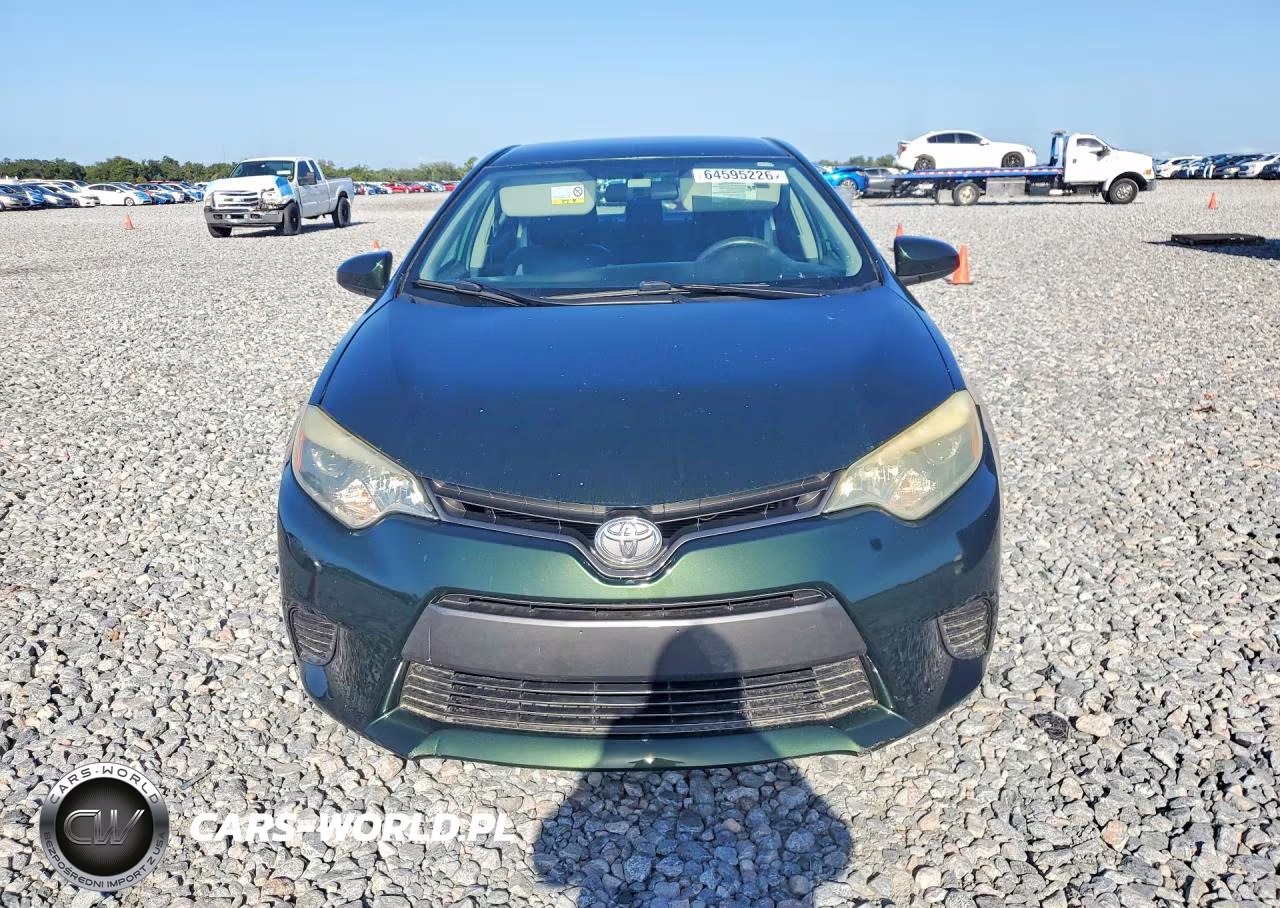 2015 Toyota Corolla Le VIN:2T1BURHEXFC372316 - 5