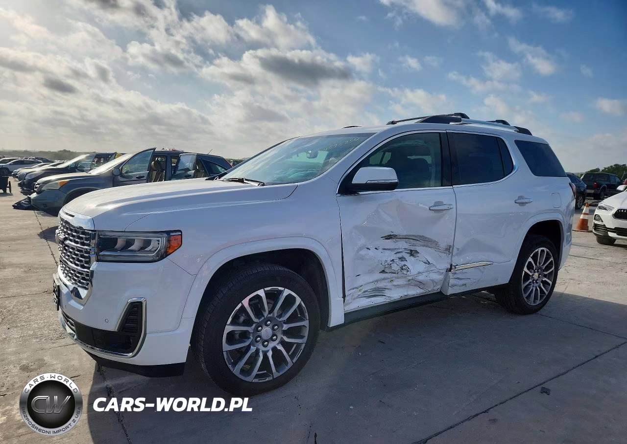2023 GMC Acadia Denali