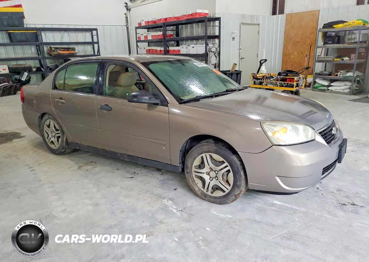 2007 Chevrolet Malibu Ls VIN:1G1ZS58N07F257366 - 4