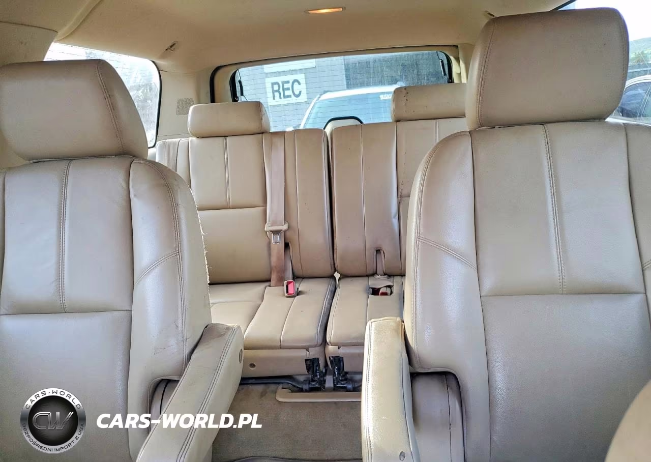 2014 Chevrolet Suburban K1500 Lt VIN:1GNSKJE73ER169213 - 10