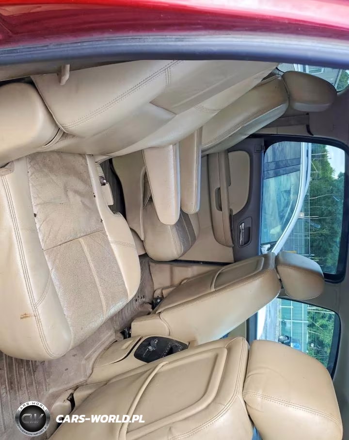 2014 Chevrolet Suburban K1500 Lt VIN:1GNSKJE73ER169213 - 11