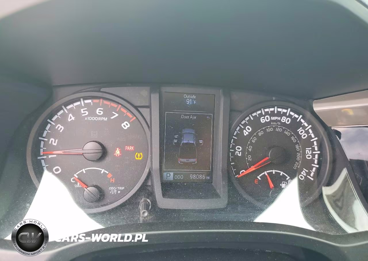 2019 Toyota Tacoma Sr VIN:5TFAX5GN5KX157760 - 9