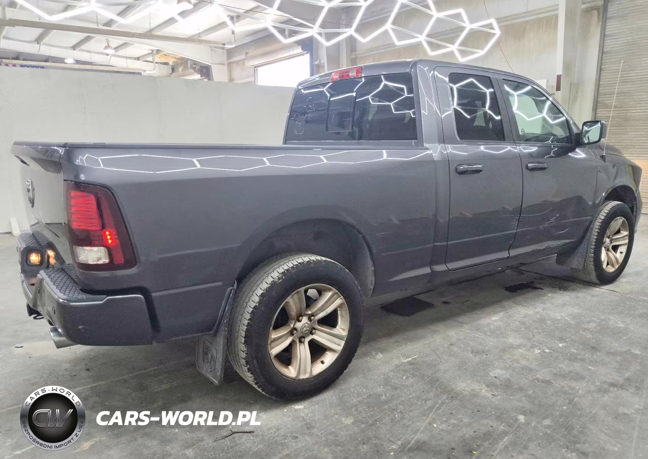 2016 Ram 1500 Sport VIN:1C6RR7HT5GS298619 - 3