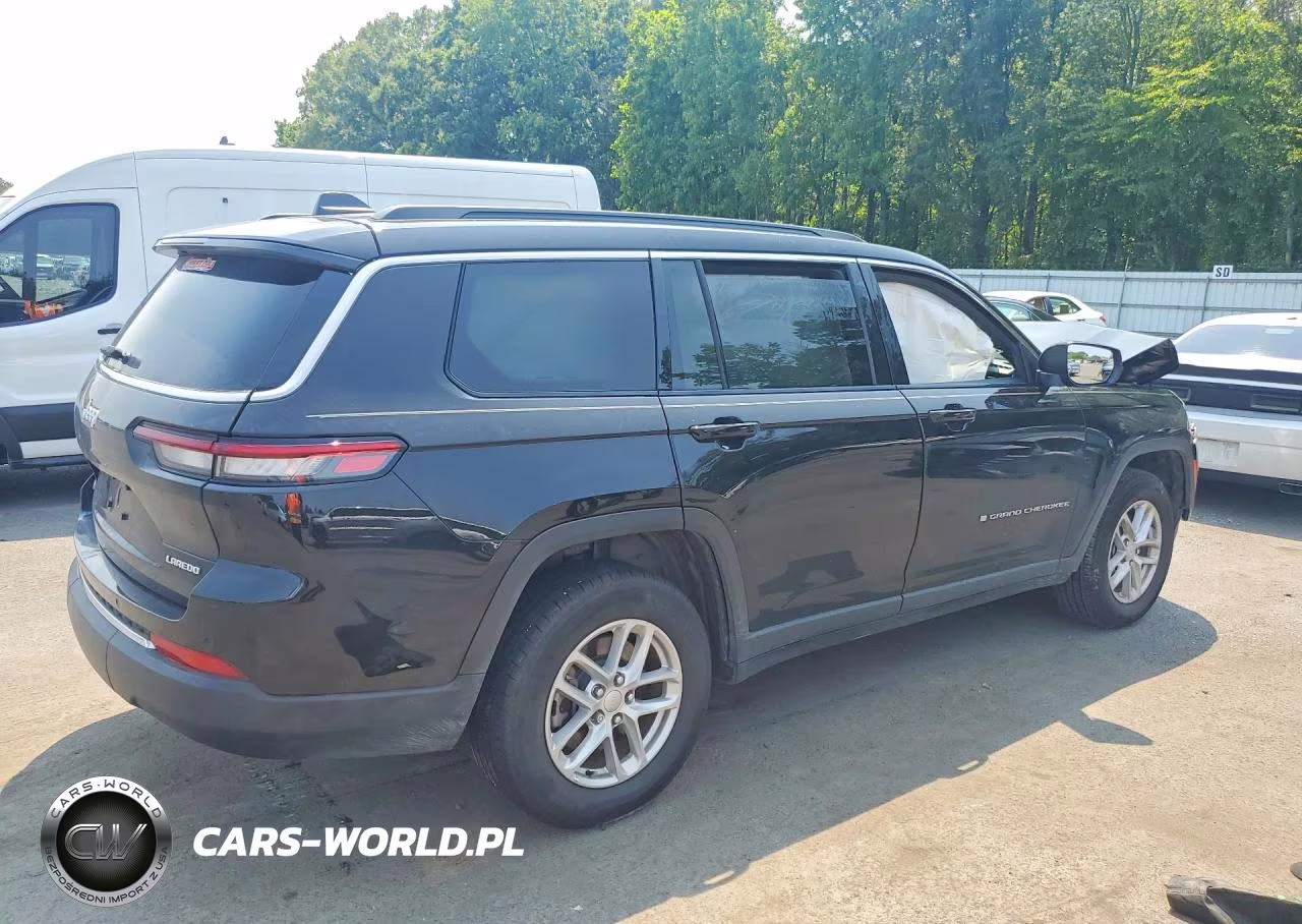 2025 Jeep Grand Cherokee L Laredo VIN:1C4RJKAG5S8727604 - 3
