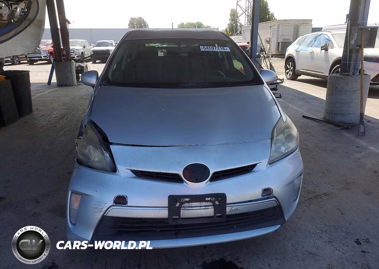 2013 Toyota Prius Plug-In Hybrid Base VIN:JTDKN3DP8D3043749 - 5