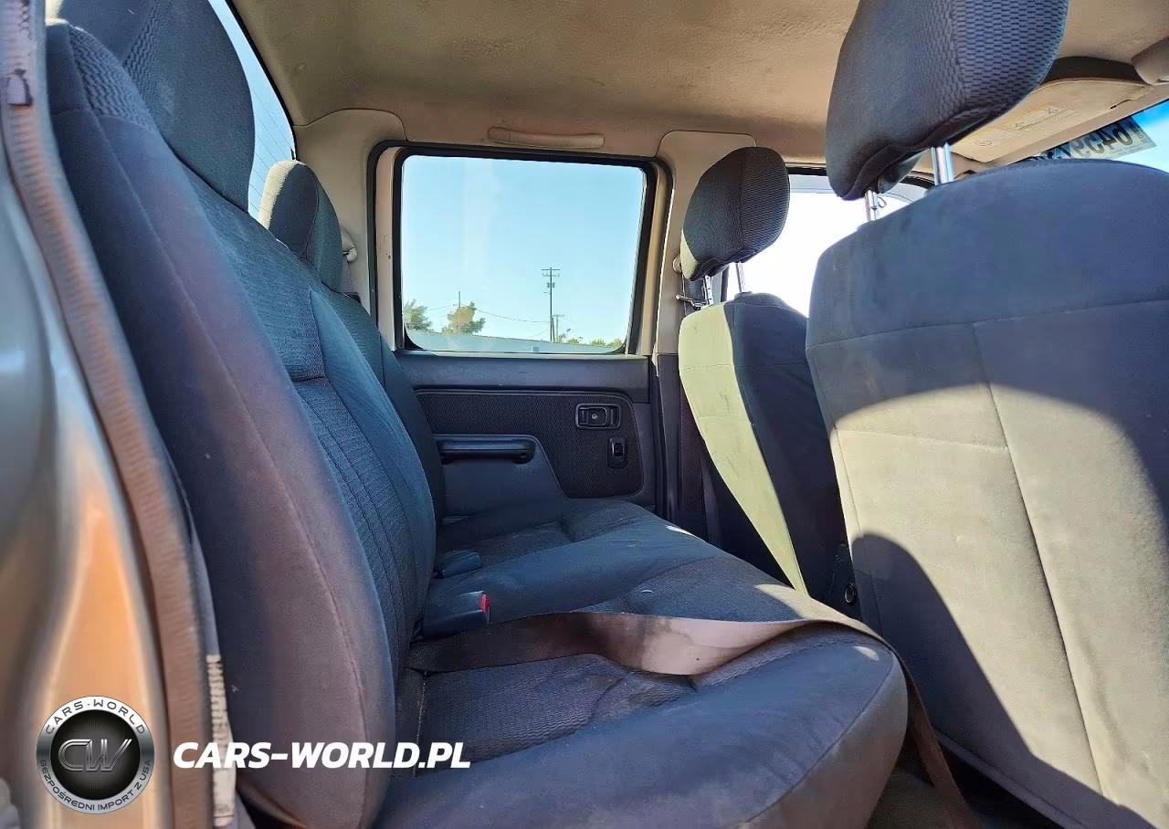 2002 Nissan Frontier Xe-V6 VIN:1N6ED29X62C382670 - 10