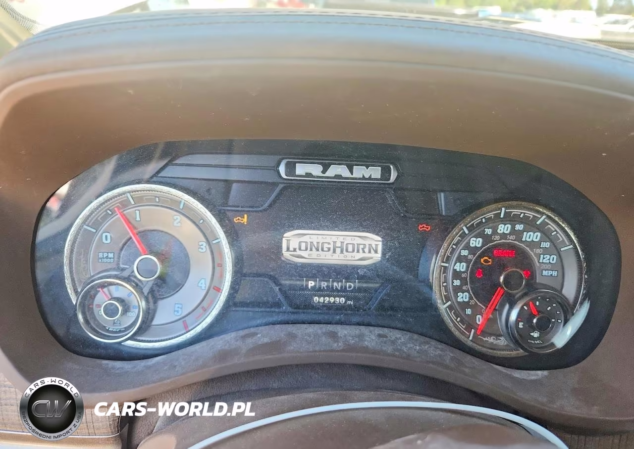 2022 Ram 3500 Longhorn VIN:3C63RRNLXNG415895 - 9
