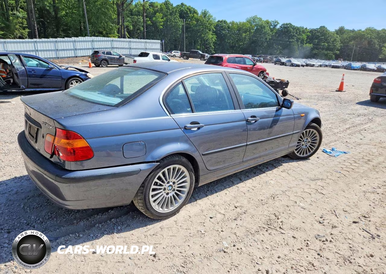 2003 BMW 330 Xi VIN:WBAEW53423PN30026 - 3