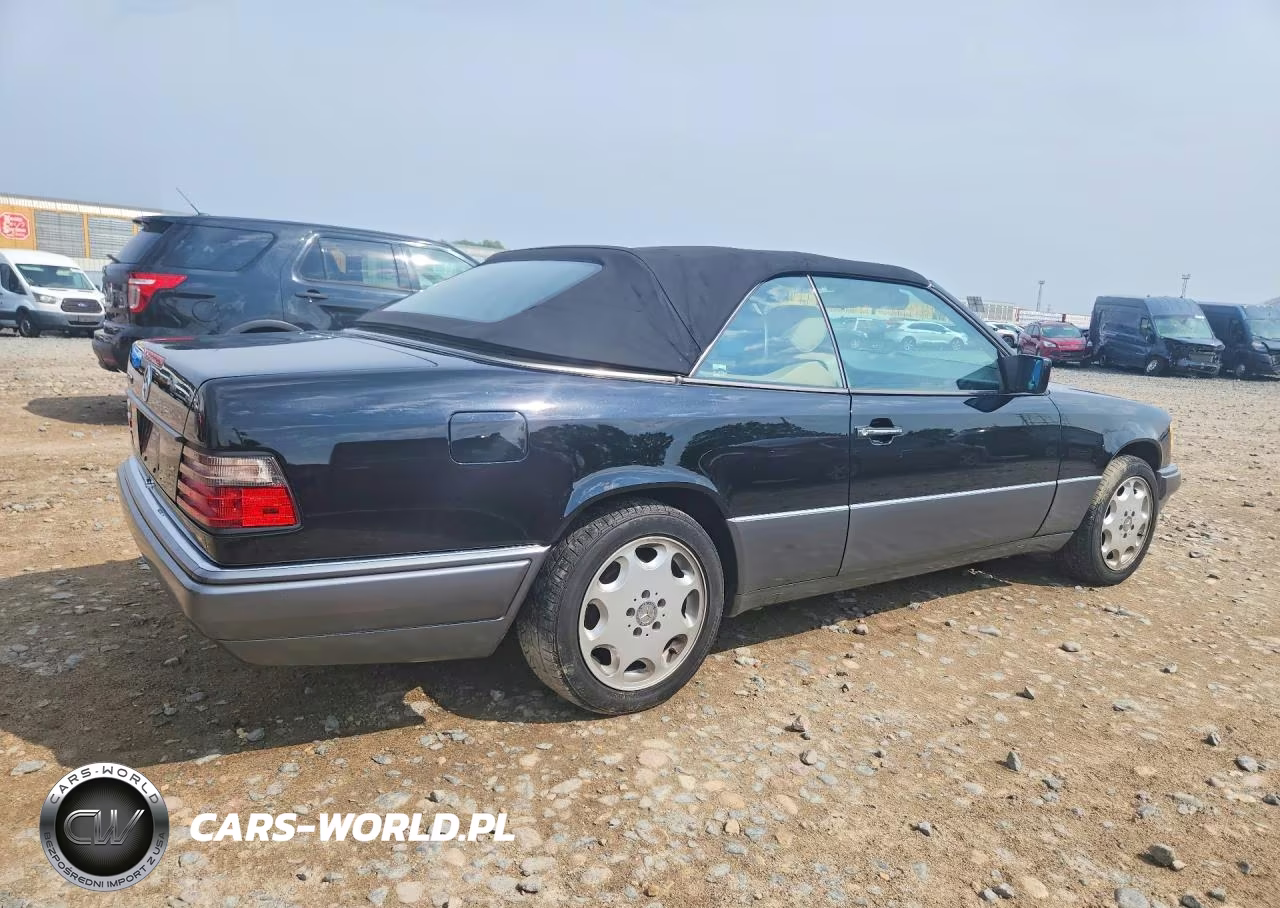 1995 Mercedes-Benz E 320 VIN:WDBEA66E1SC281332 - 3