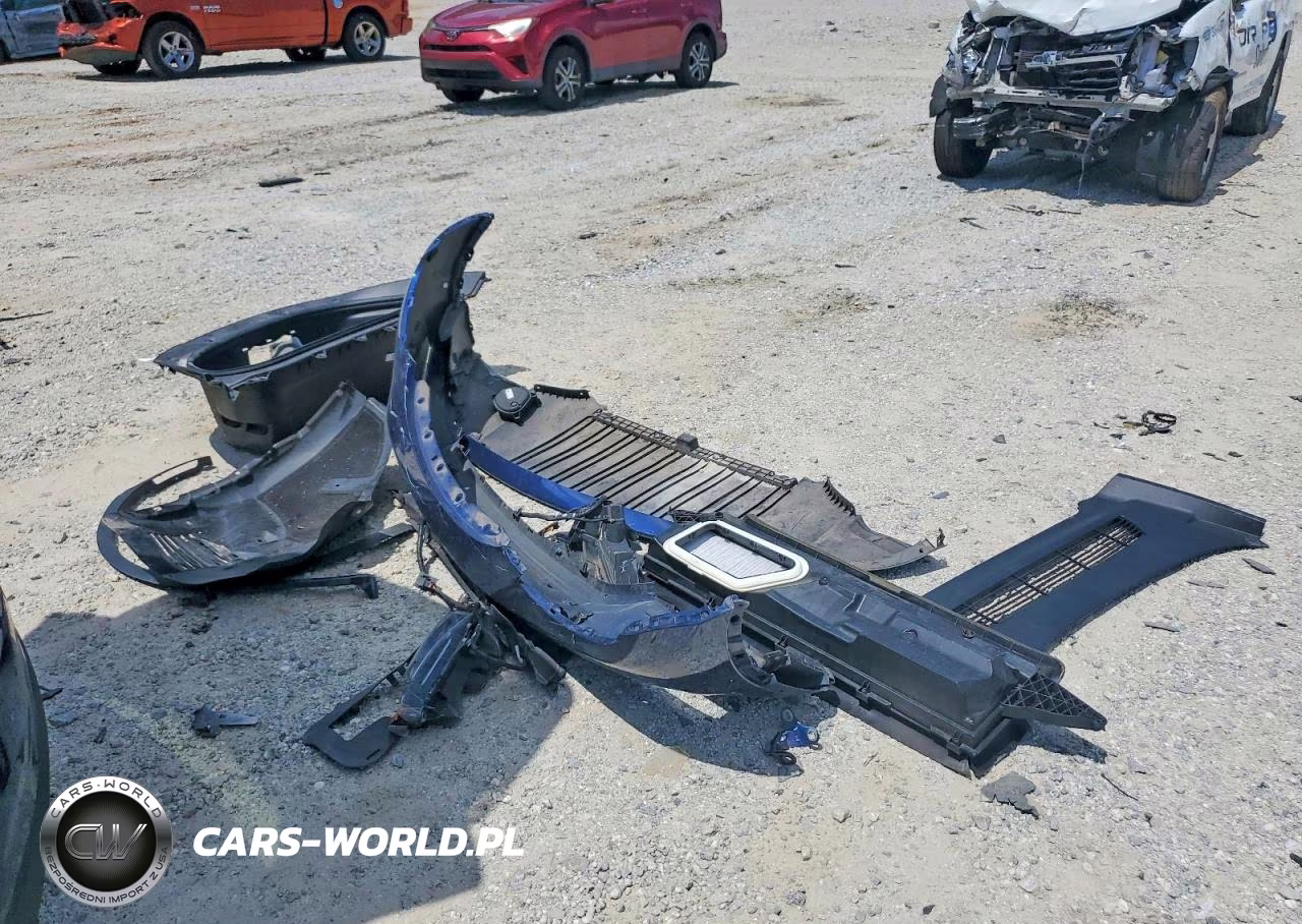 2022 Tesla Model Y VIN:7SAYGDEE3NF400642 - 12