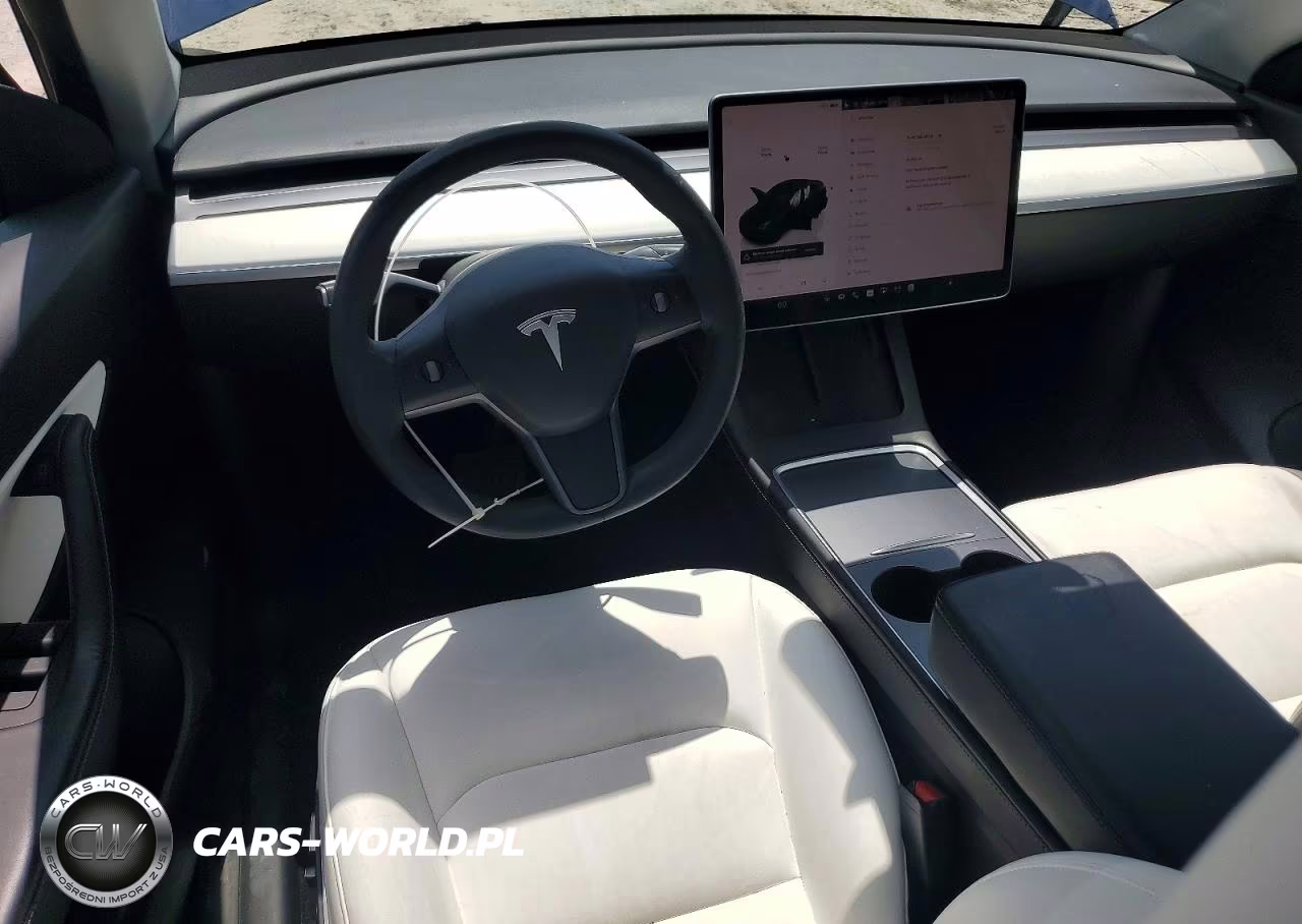 2022 Tesla Model Y VIN:7SAYGDEE3NF400642 - 8