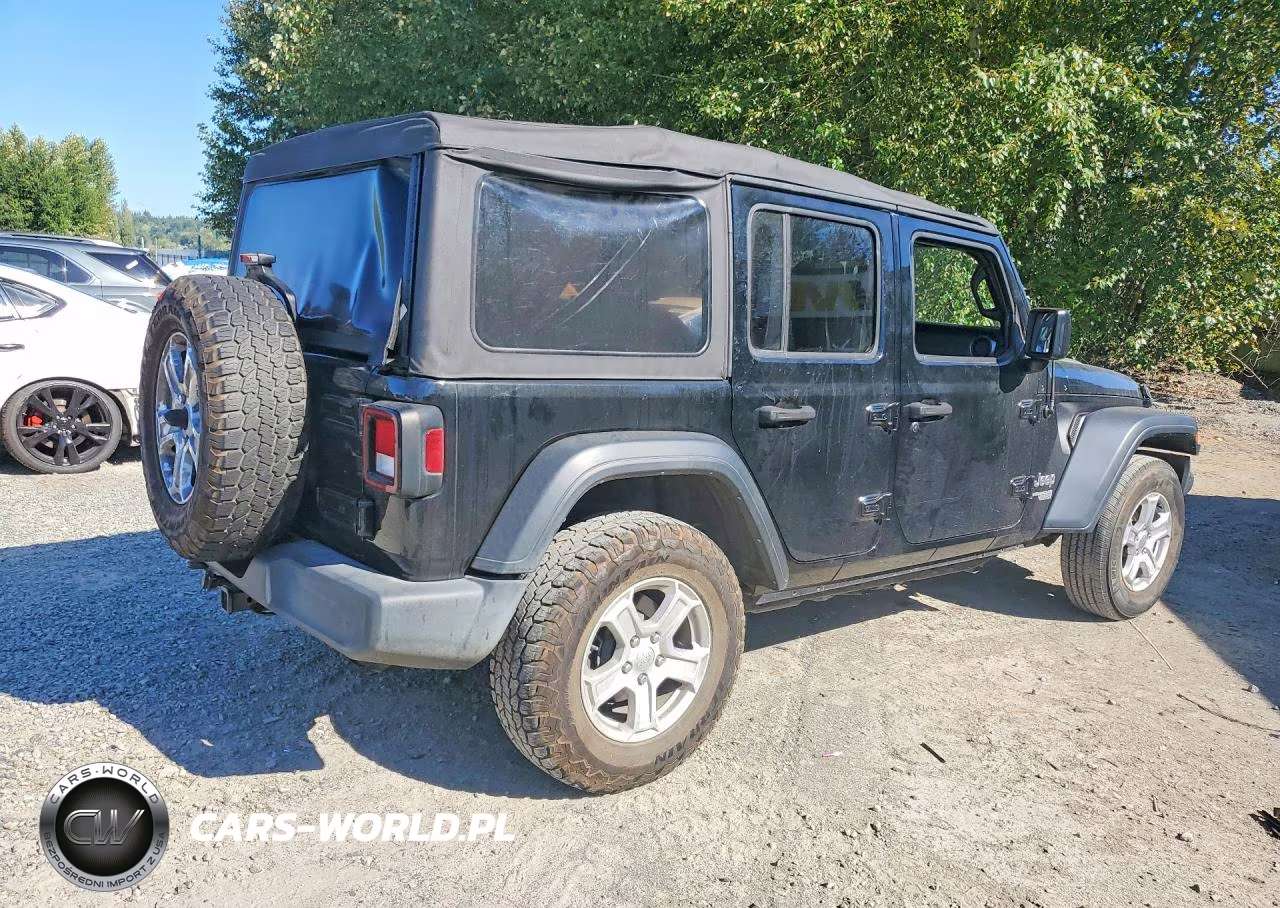 2019 Jeep Wrangler Unlimited Sport VIN:1C4HJXDN0KW593731 - 3
