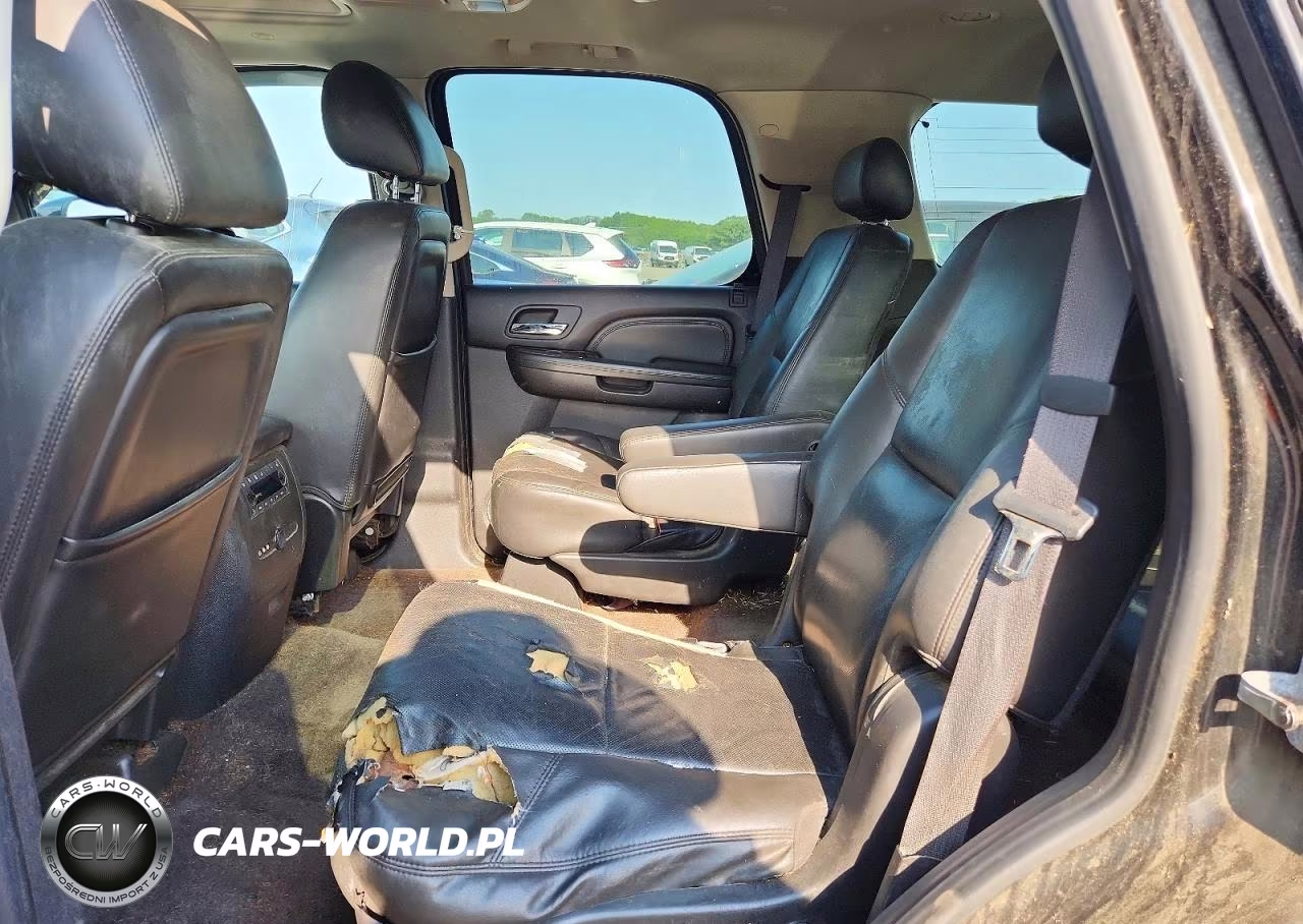 2010 GMC Yukon Denali VIN:1GKUKEEF8AR252263 - 11