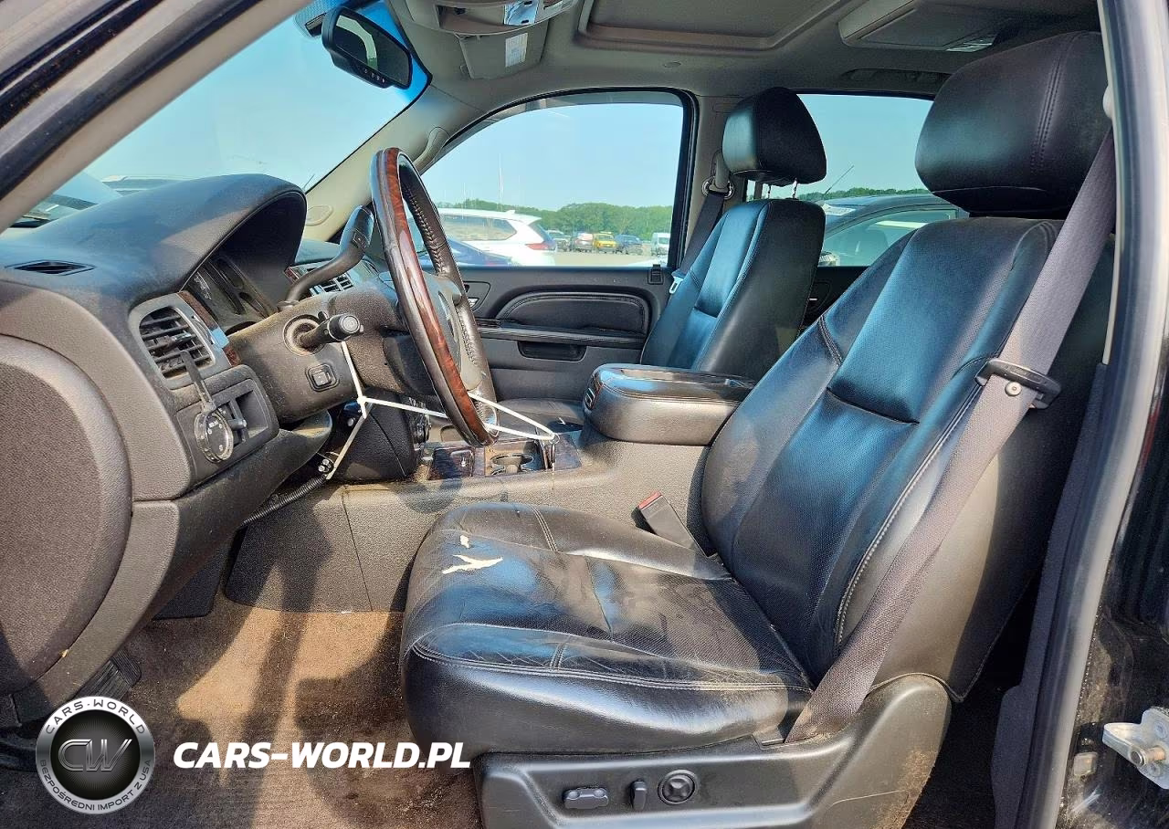 2010 GMC Yukon Denali VIN:1GKUKEEF8AR252263 - 7