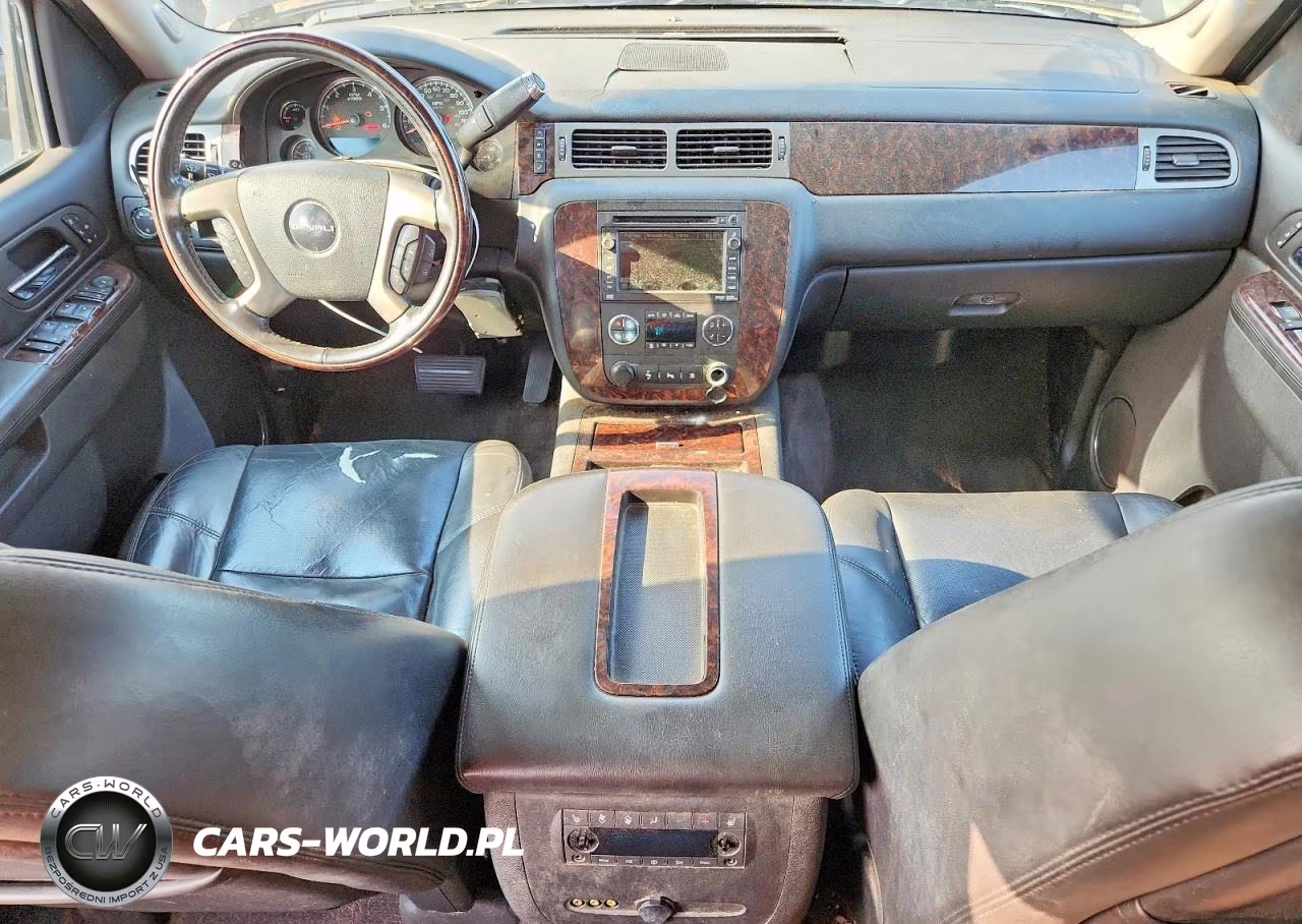 2010 GMC Yukon Denali VIN:1GKUKEEF8AR252263 - 8