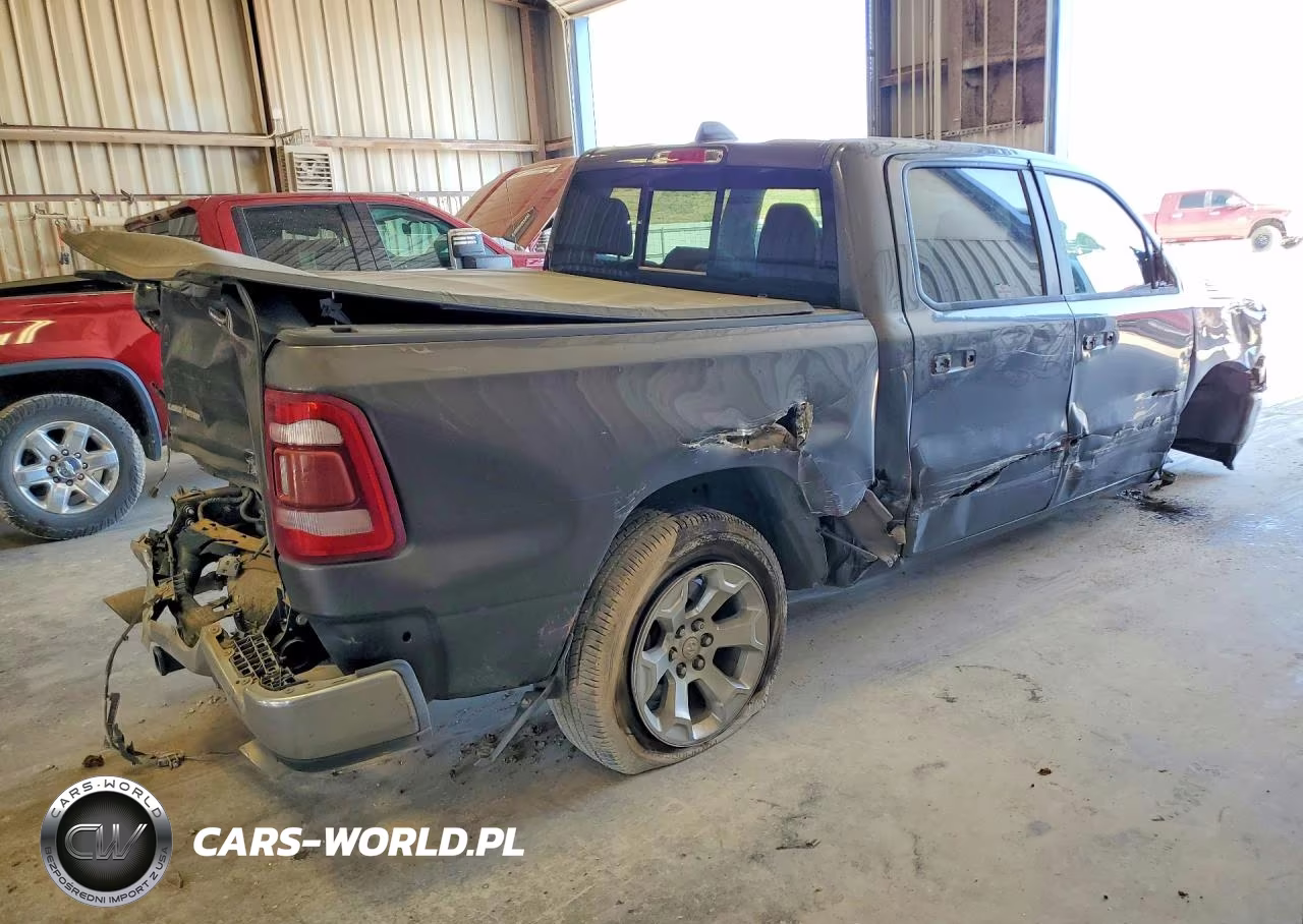 2020 Ram 1500 Big Horn-Lone Star VIN:1C6RREFT0LN117877 - 3