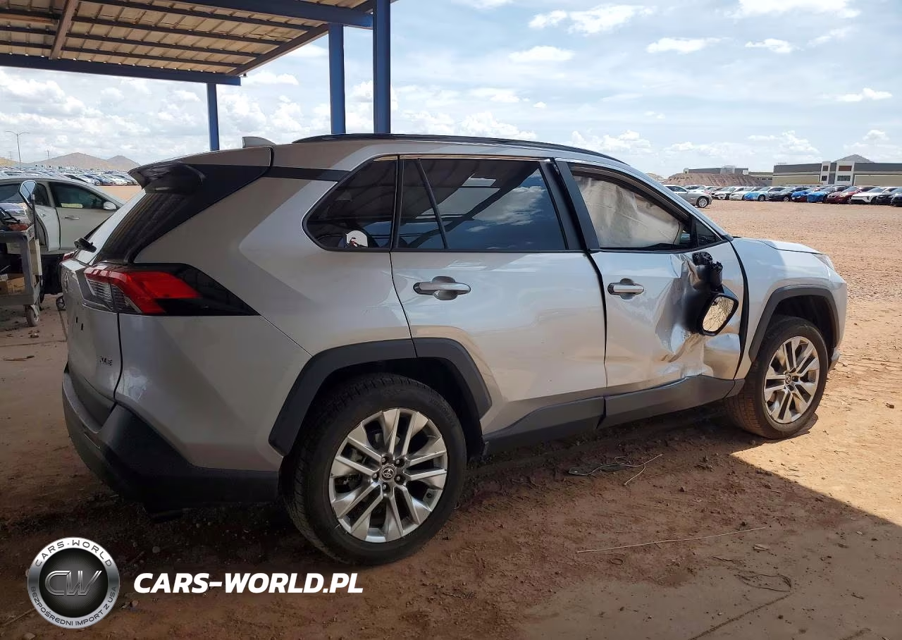 2025 Toyota Rav4 Xle Premium VIN:2T3C1RFV4SW379083 - 3