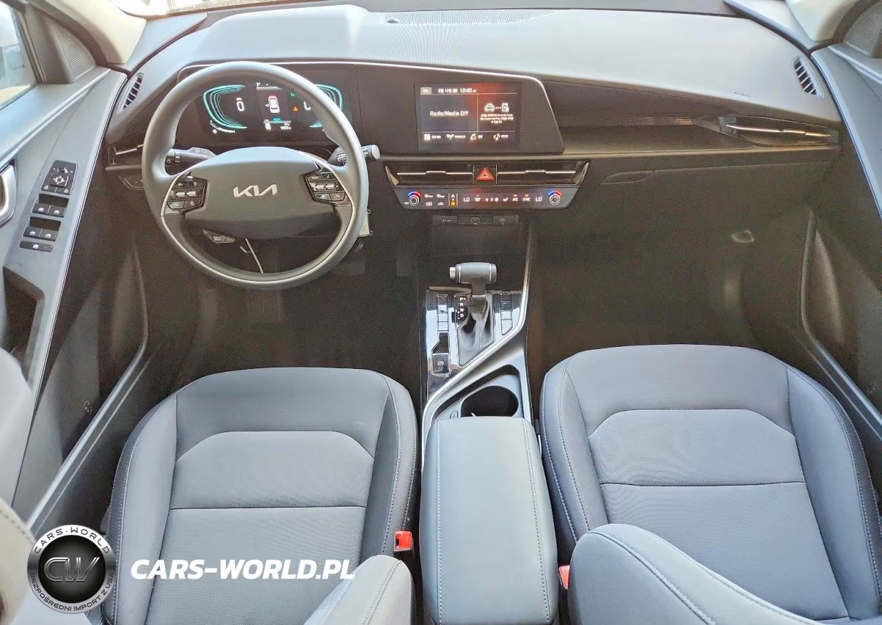2026 Kia Niro Lx VIN:KNDCP3LE6T5331013 - 8