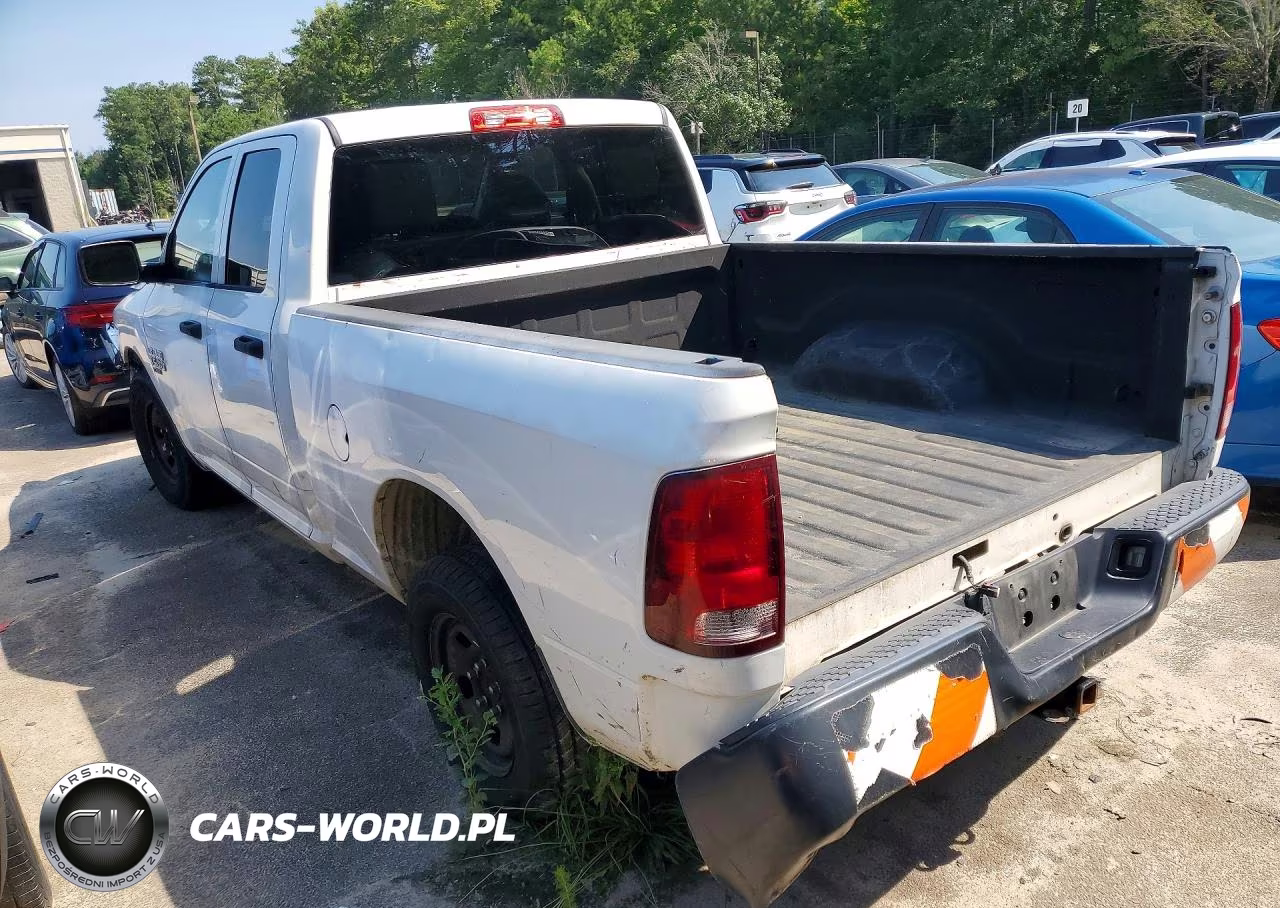 2019 Ram 1500 Classic Tradesman VIN:1C6RR6FG0KS603744 - 2