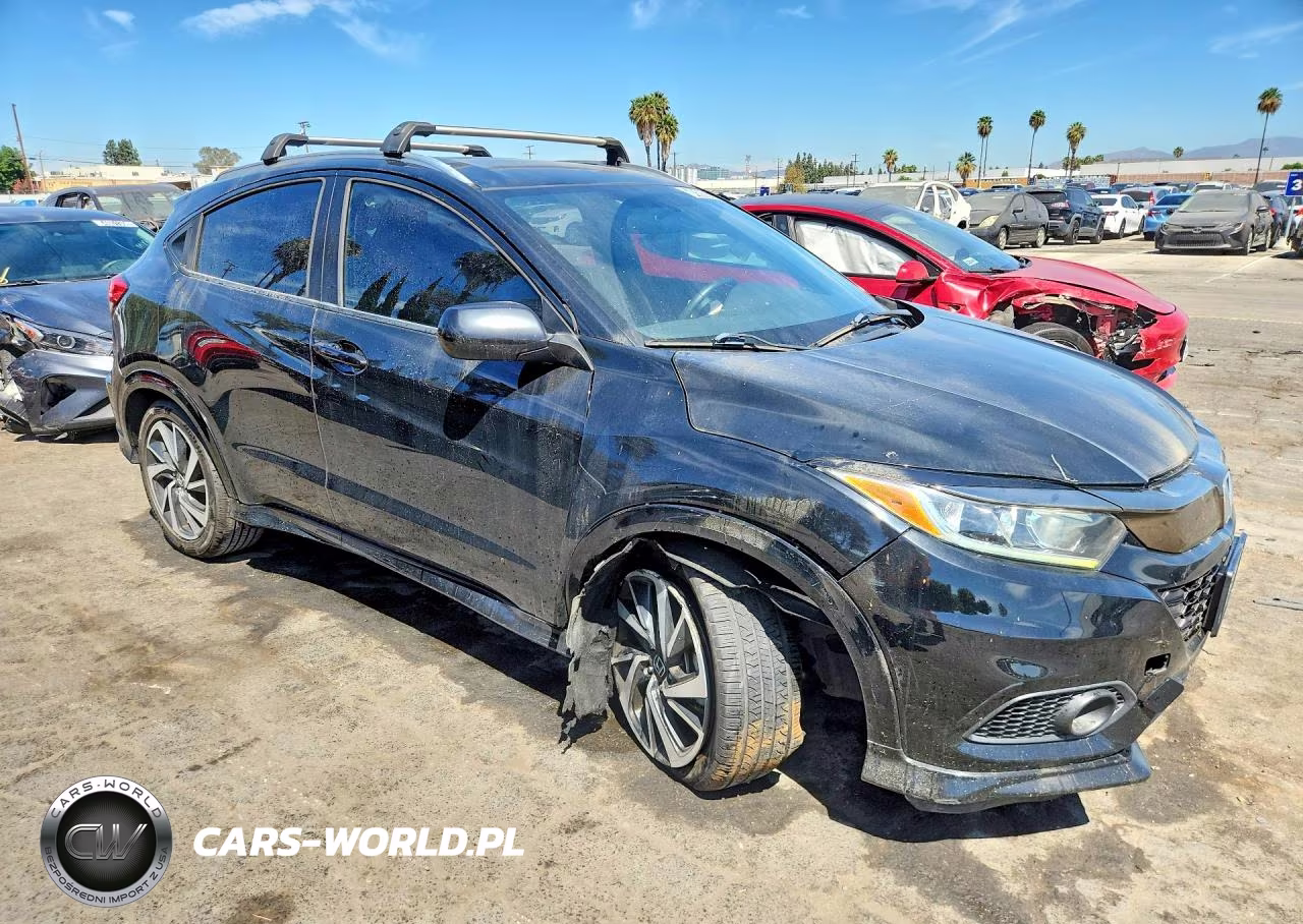 2019 Honda Hr-V Sport VIN:3CZRU5H10KG704066 - 4