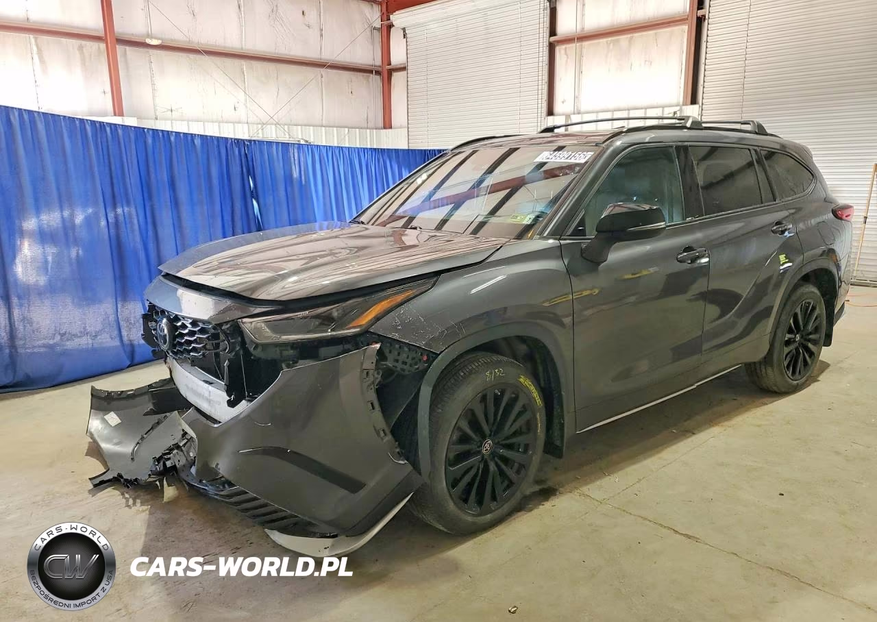 2023 Toyota Highlander Xse
