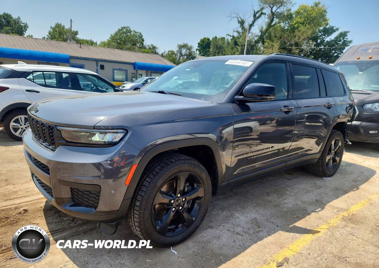 2021 Jeep Grand Cherokee L Laredo – zdjęcie 1 z 12