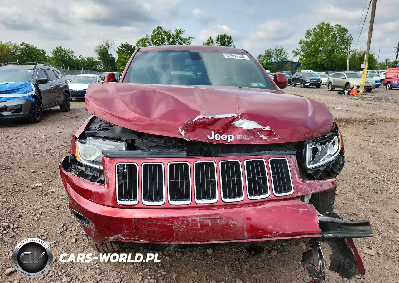 2015 Jeep Grand Cherokee Laredo VIN:1C4RJFAG8FC237118 - 5