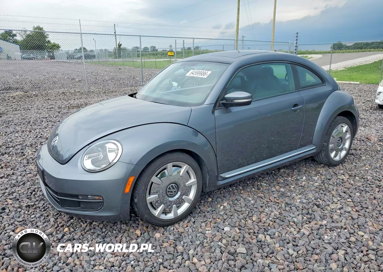 2014 Volkswagen Beetle VIN:3VWJP7AT6EM611508 - 1