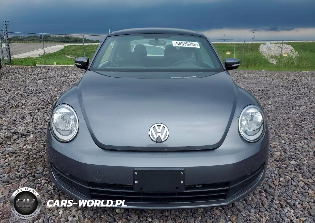 2014 Volkswagen Beetle VIN:3VWJP7AT6EM611508 - 5