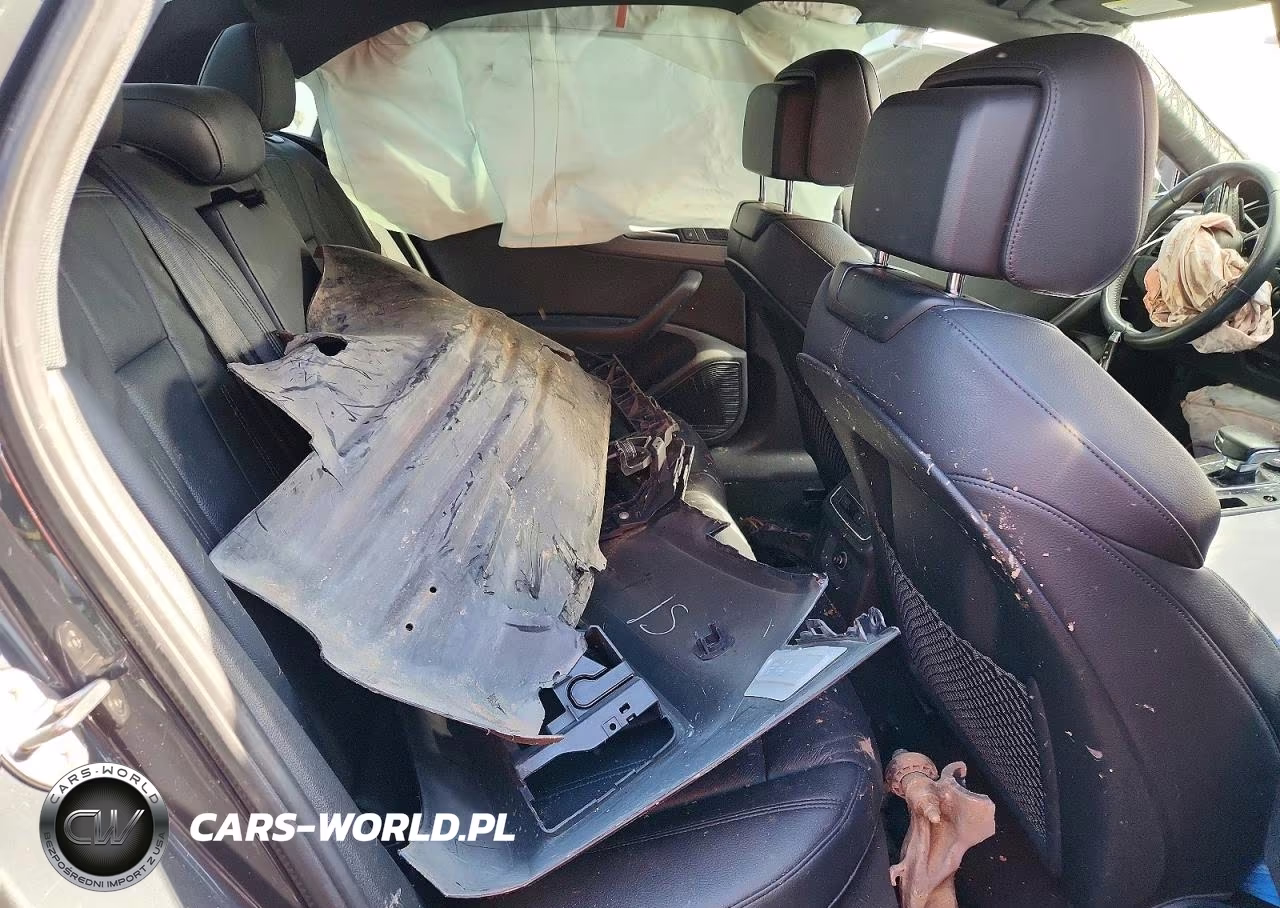 2018 Audi A4 Premium Plus VIN:WAUENAF43JN004827 - 10