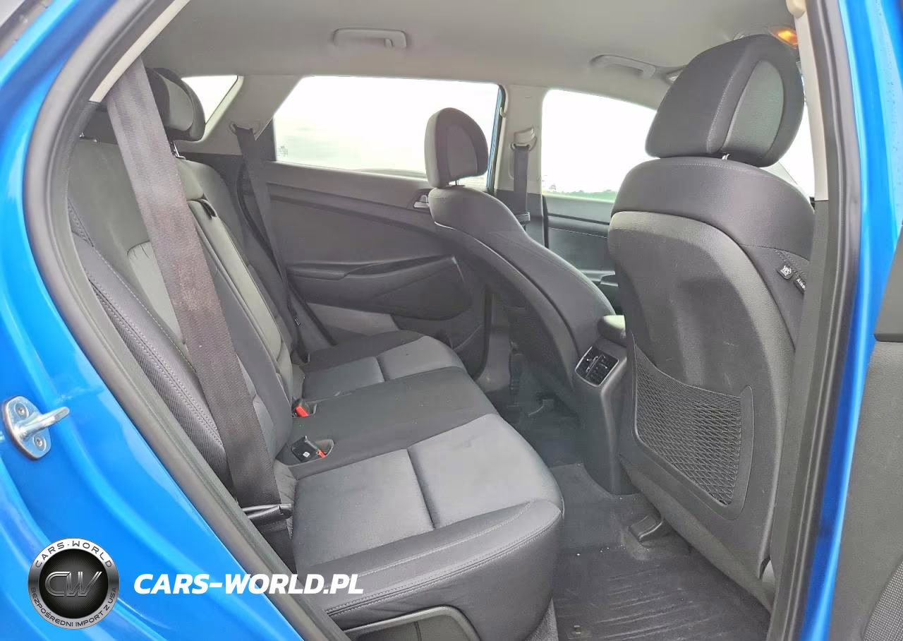 2017 Hyundai Tucson Sport VIN:KM8J33A27HU526848 - 10