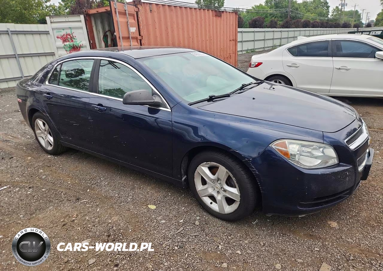2011 Chevrolet Malibu Ls VIN:1G1ZA5EU3BF311847 - 4