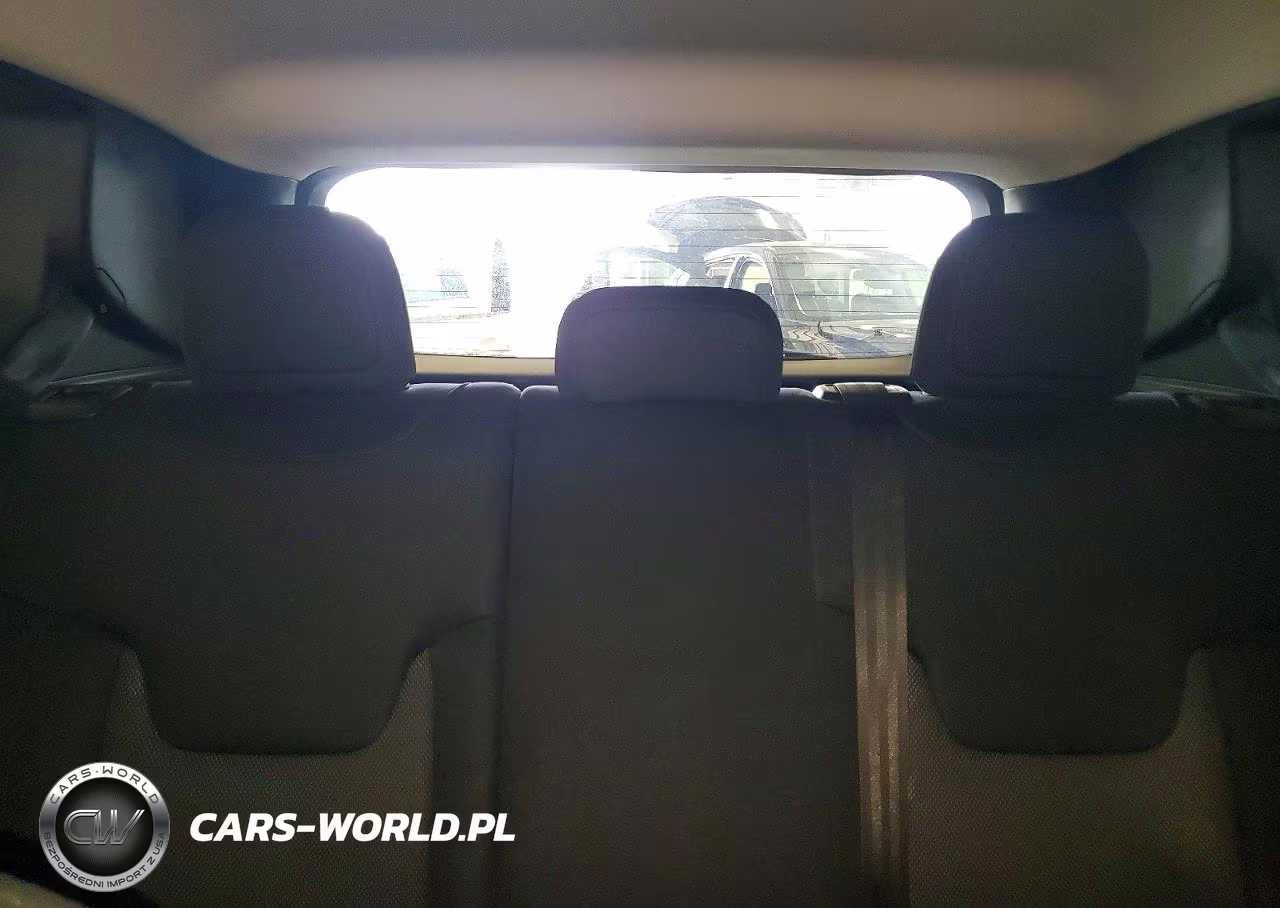 2017 Jeep Renegade Sport VIN:ZACCJBAB8HPG18808 - 10