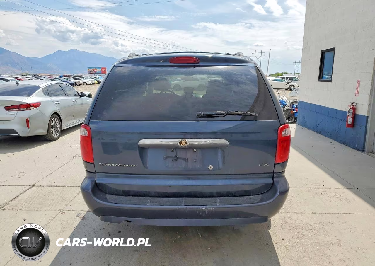 2007 Chrysler Town & Country Lx VIN:2A4GP44RX7R352569 - 6