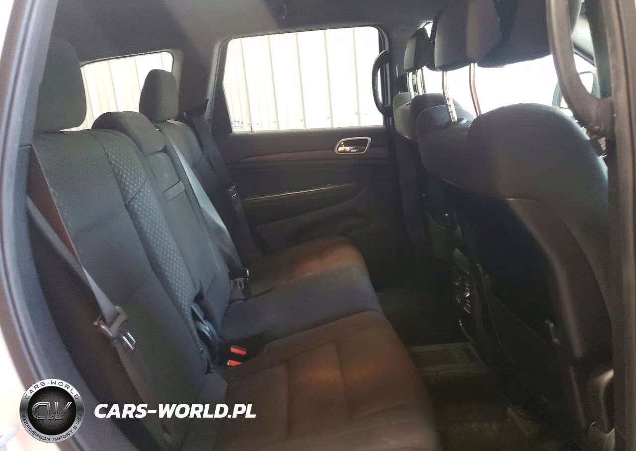 2020 Jeep Grand Cherokee Laredo VIN:1C4RJEAG6LC211963 - 11