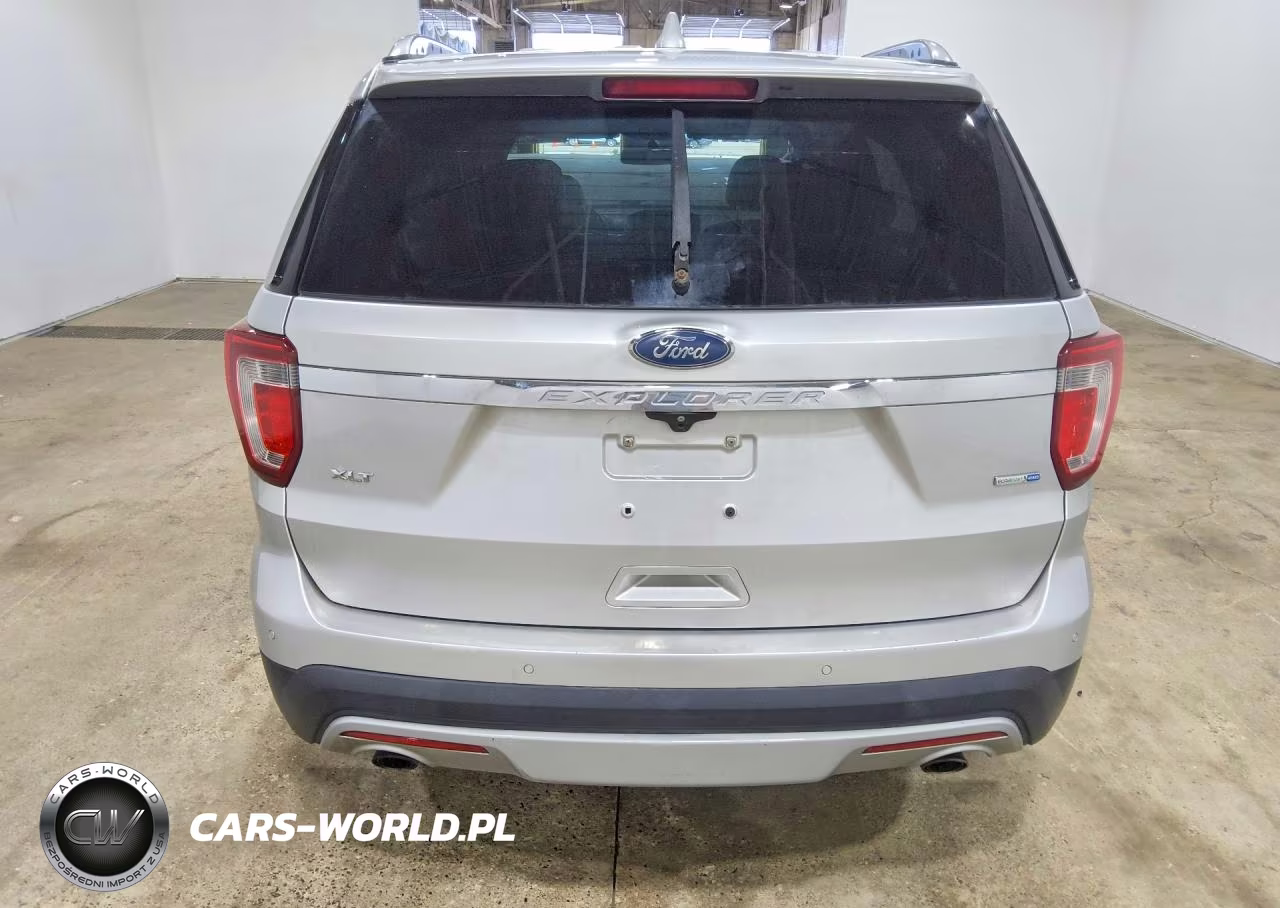 2017 Ford Explorer Xlt VIN:1FM5K8DH0HGD82639 - 6