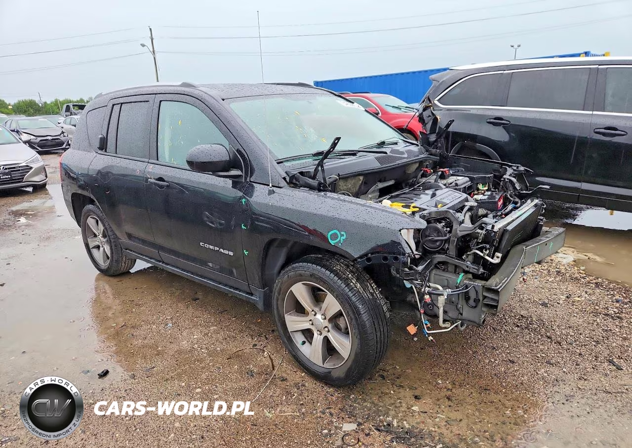 2017 Jeep Compass Latitude VIN:1C4NJDEB6HD164958 - 4