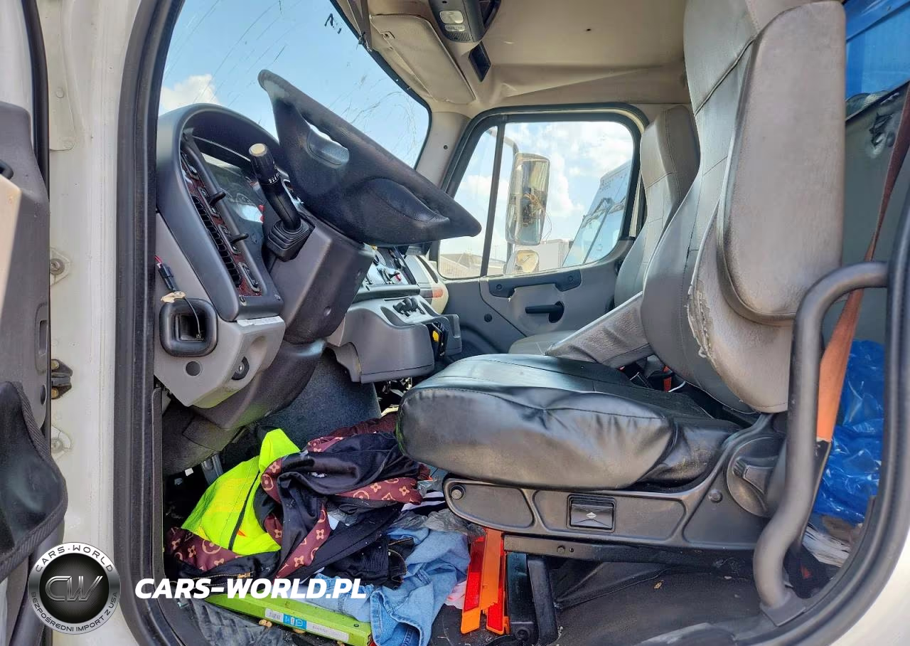 2015 Freightliner Business Class M2 Box Truck VIN:1FVACXCY5FHGS1516 - 5