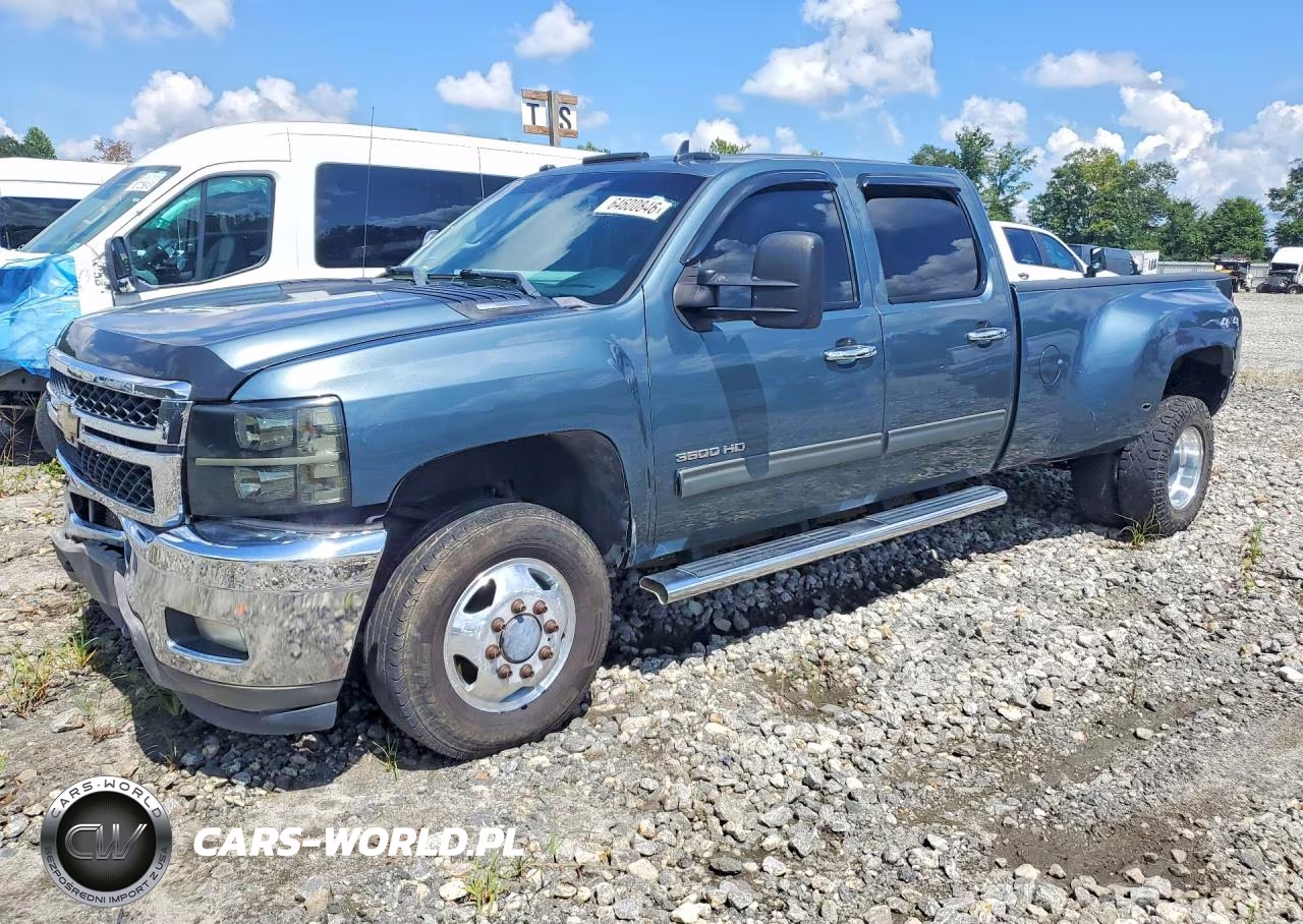 2011 Chevrolet Silverado 3500Hd Ltz – zdjęcie 1 z 12