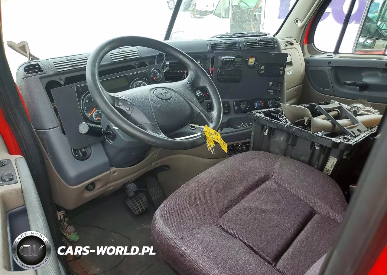 2019 Freightliner Cascadia 113 VIN:3AKJGBDVXKDKJ8497 - 8