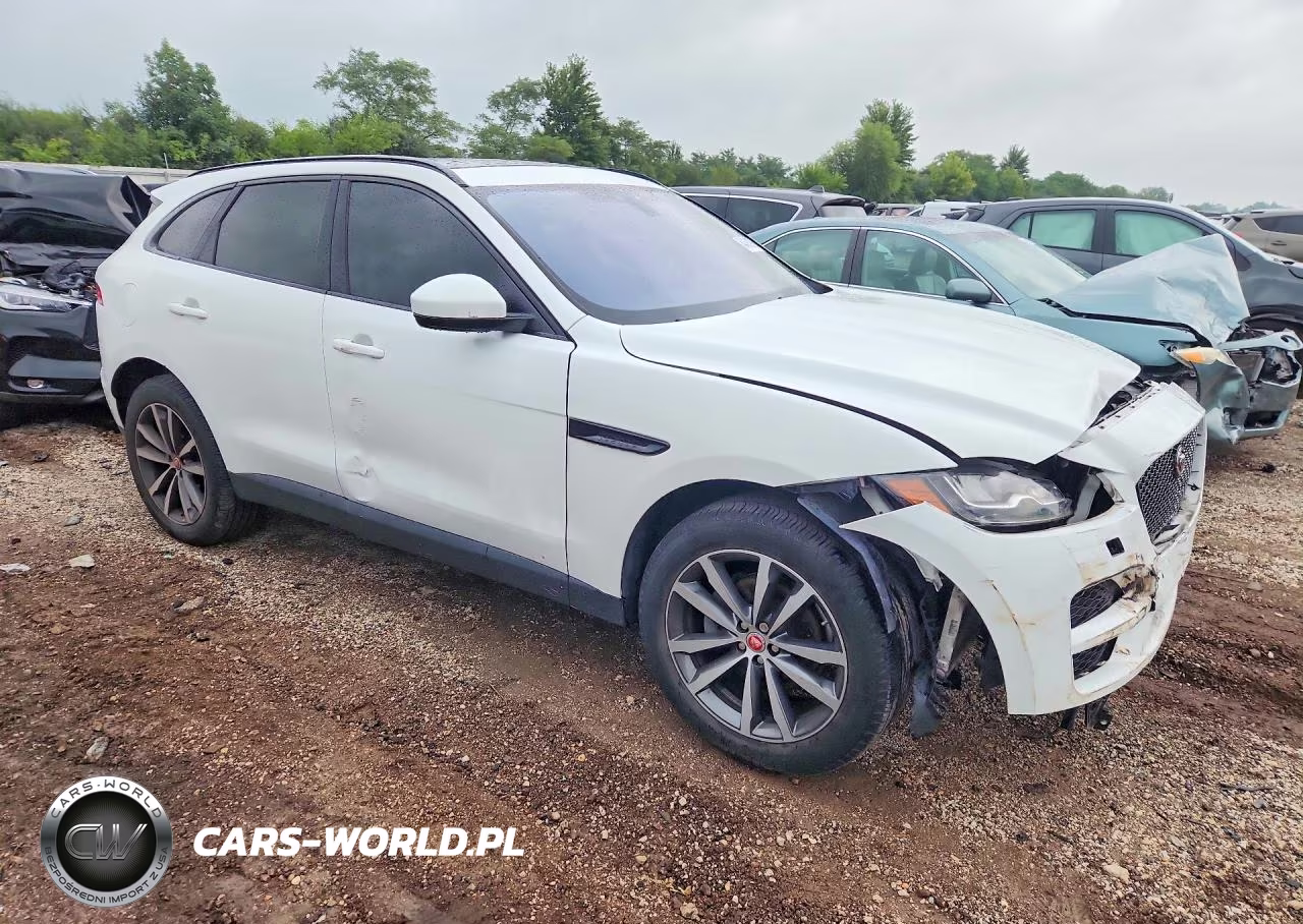 2018 Jaguar F-Pace Prestige VIN:SADCK2FX8JA321937 - 4