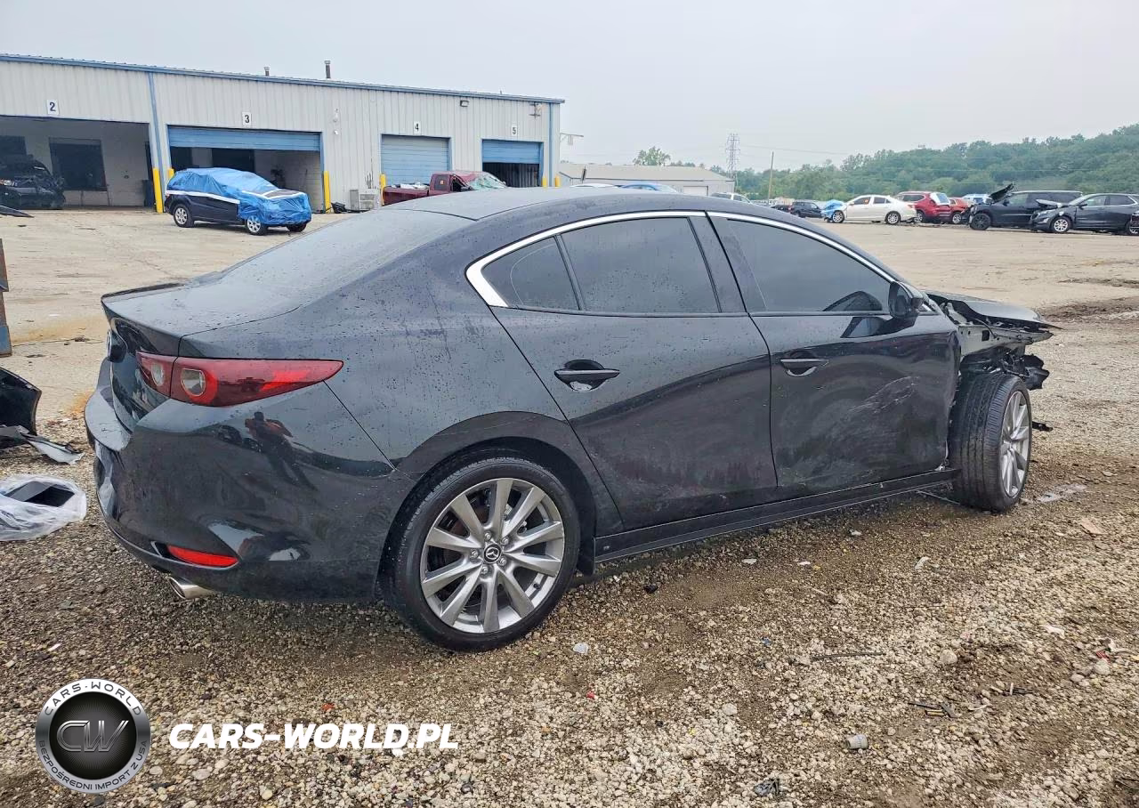 2026 Mazda 3 Preferred VIN:JM1BPACL5T1859941 - 3